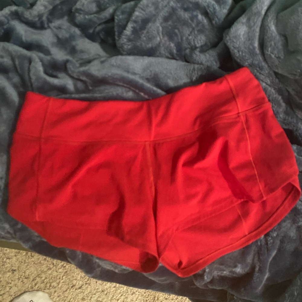 - Lululemon Red speed ups: size 4, low rise, 2.5 inseam